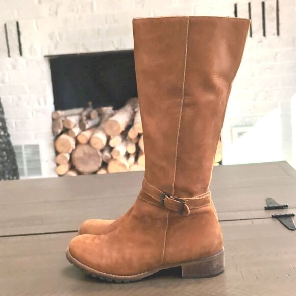 Matisse Chestnut Heeled Boots - Picture 3 of 16